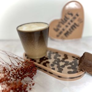 Dienblad met koffiebonen
