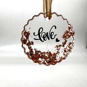 Rond hangertje LOVE